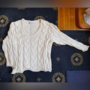 Zara Women's Beige V-Neck Cable Knit Sweater